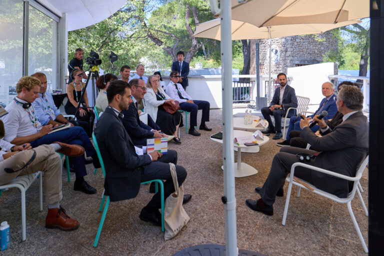 Creating with the Audience: Building Communities Around Games